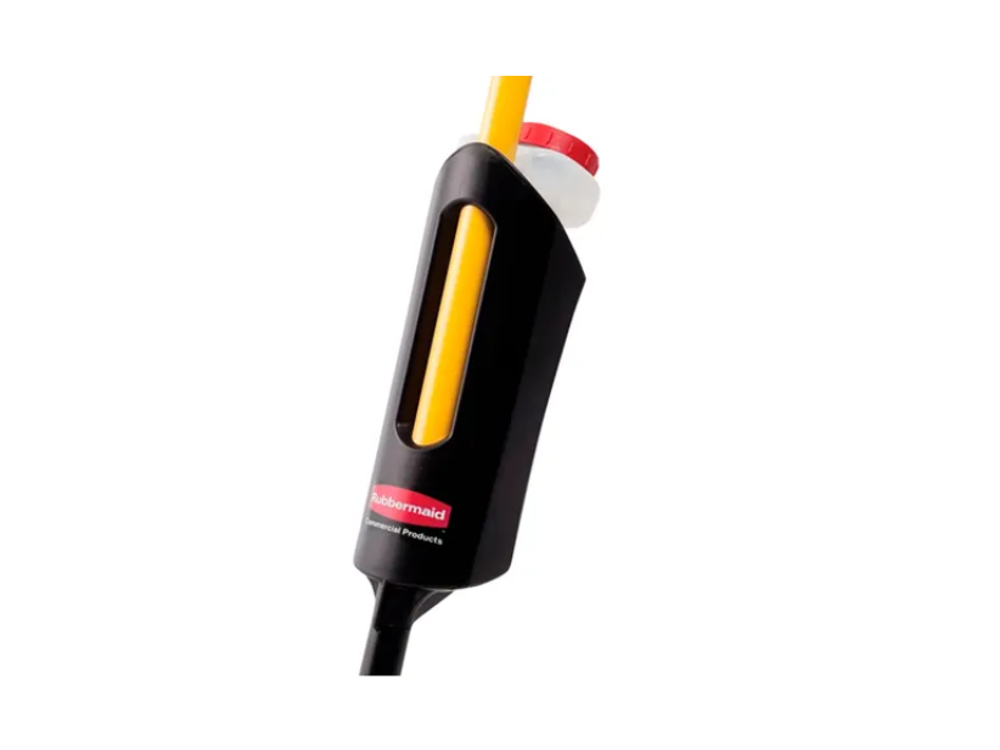 Rubbermaid Trapeador Hygen Con Dispensador De Liquidos Para Microfibra Plana 3486106